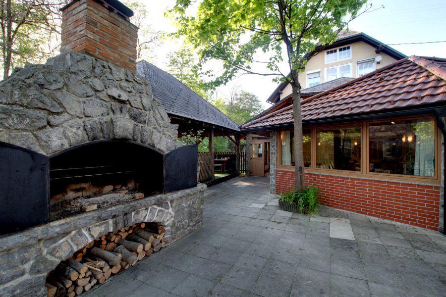 Guesthouse Zorko Gostilna Domen Smarjeske Toplice Exterior photo