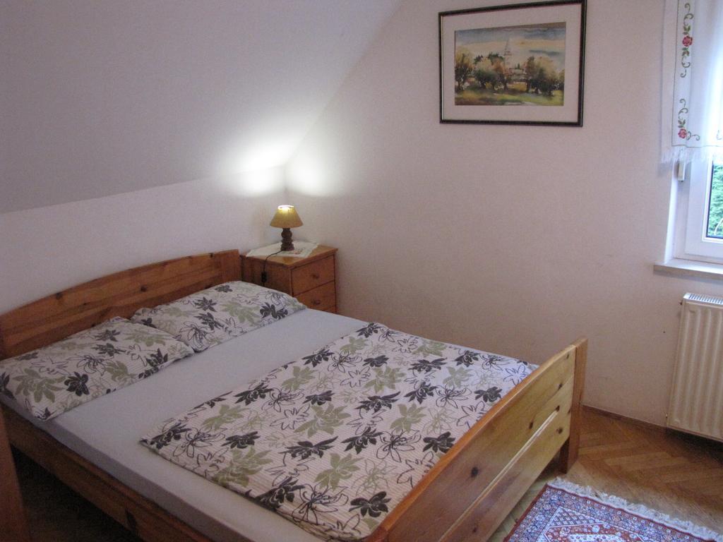 Guesthouse Zorko Gostilna Domen Smarjeske Toplice Exterior photo